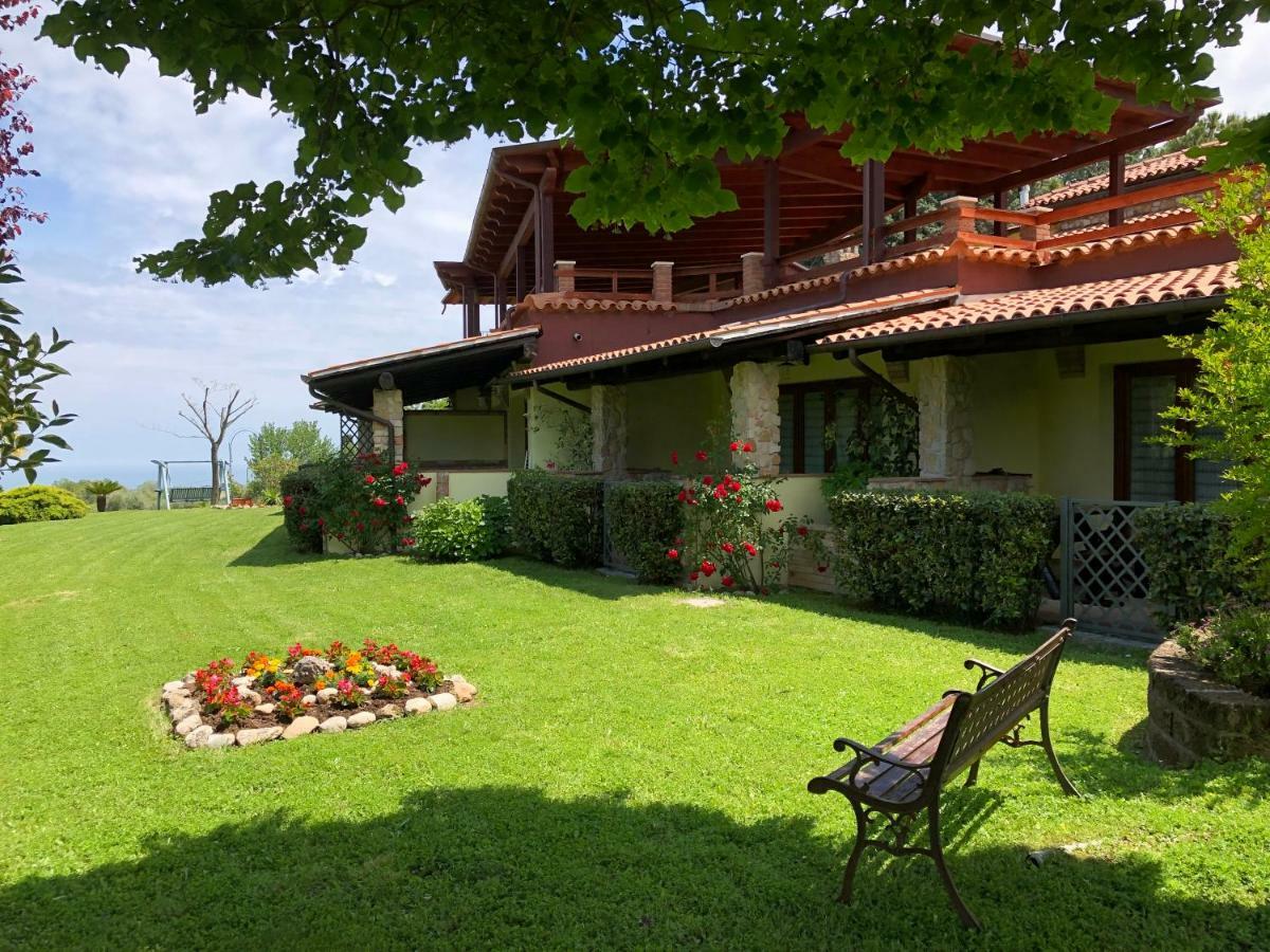 Casa Vacanze Patrizia Montefiore dellʼAso Екстериор снимка